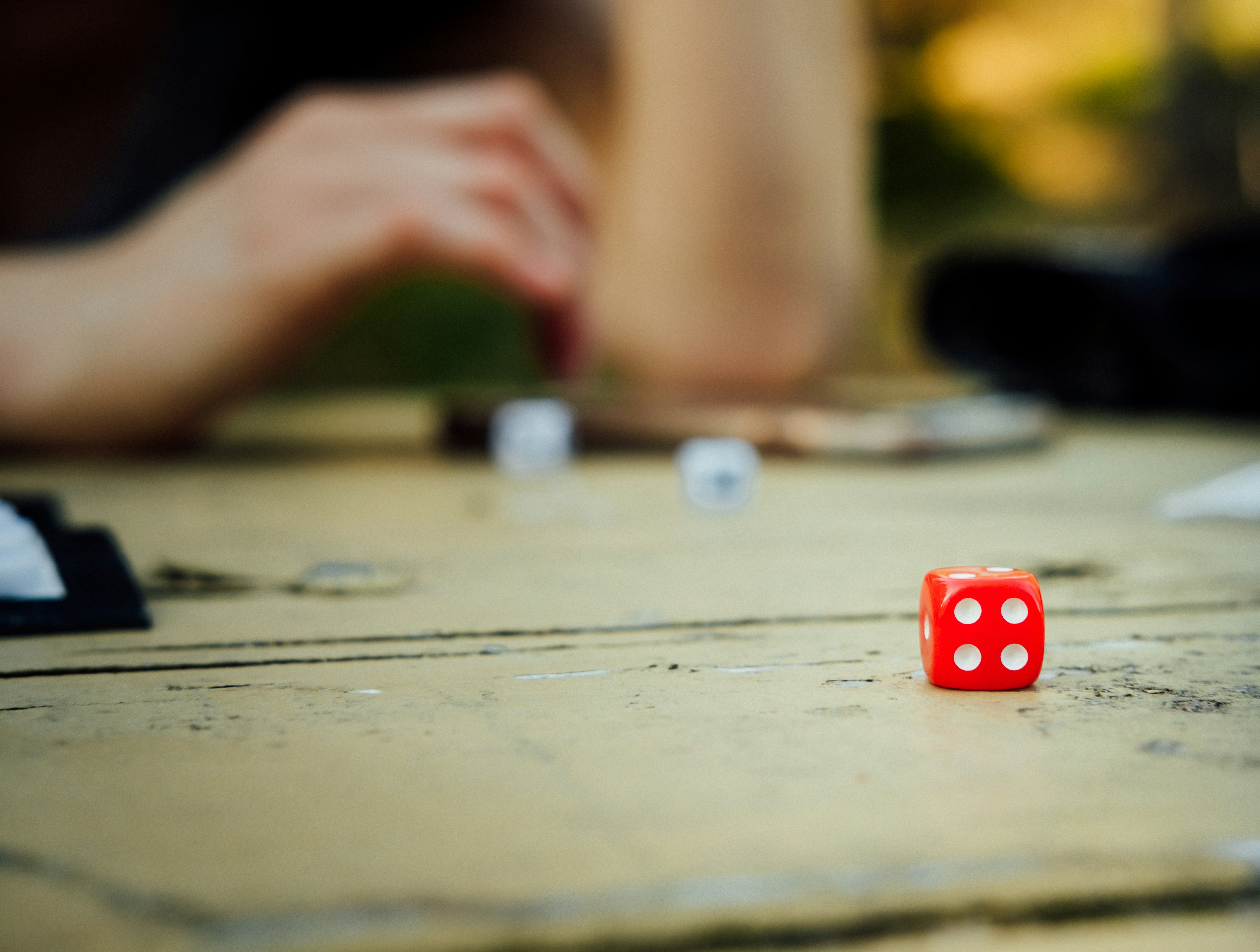 Play backgammon online free